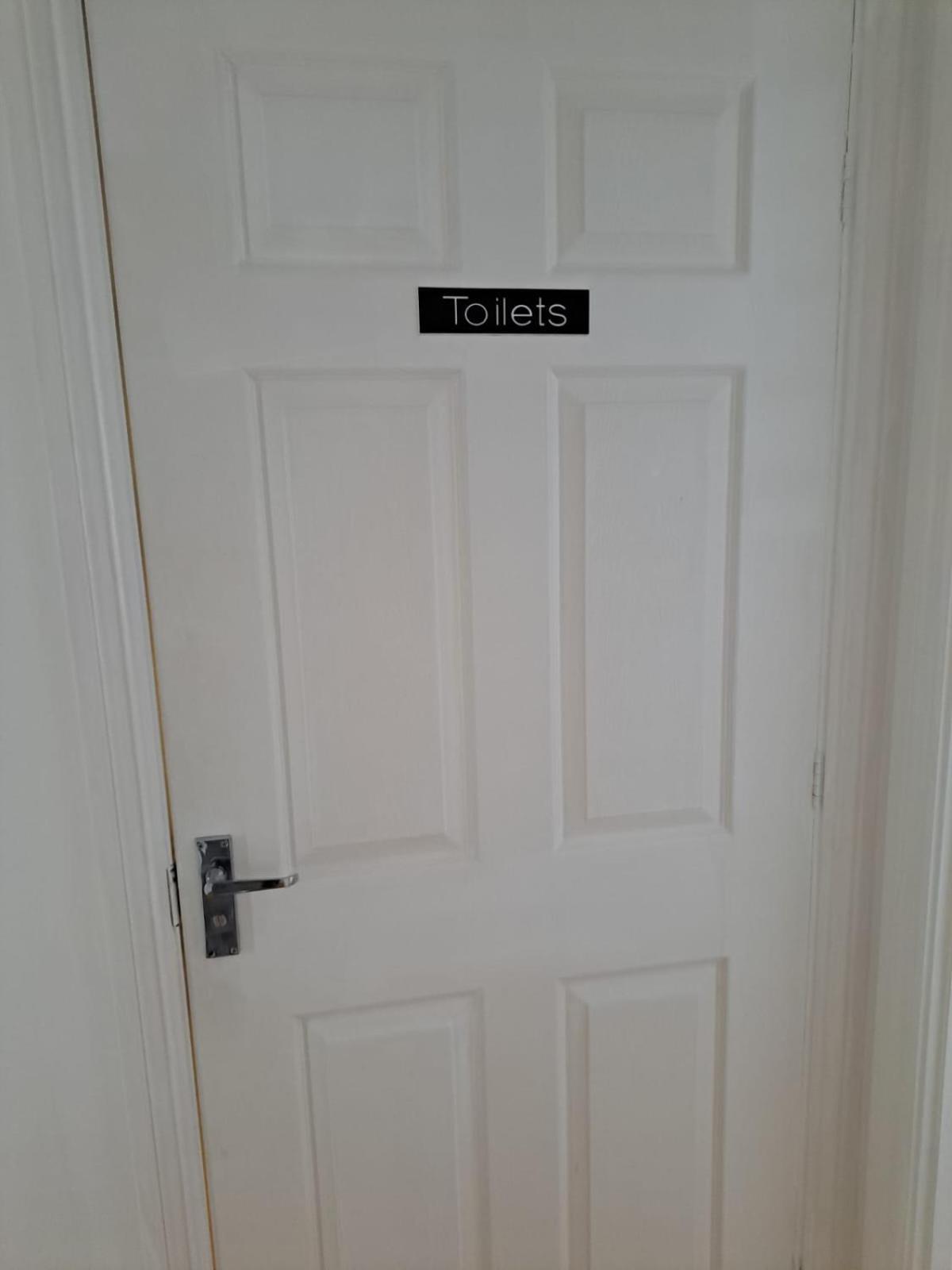 Luxury Rooms And An En-Suite Room With Free Wi-Fi Clarendon Way Colchester Extérieur photo