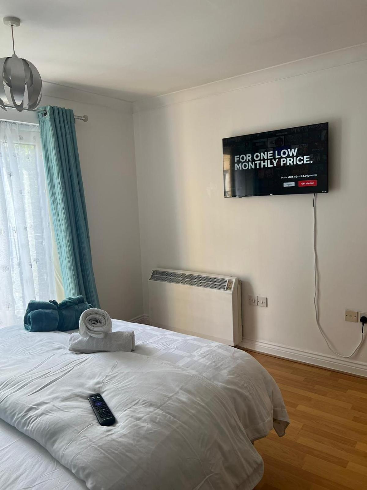 Luxury Rooms And An En-Suite Room With Free Wi-Fi Clarendon Way Colchester Extérieur photo