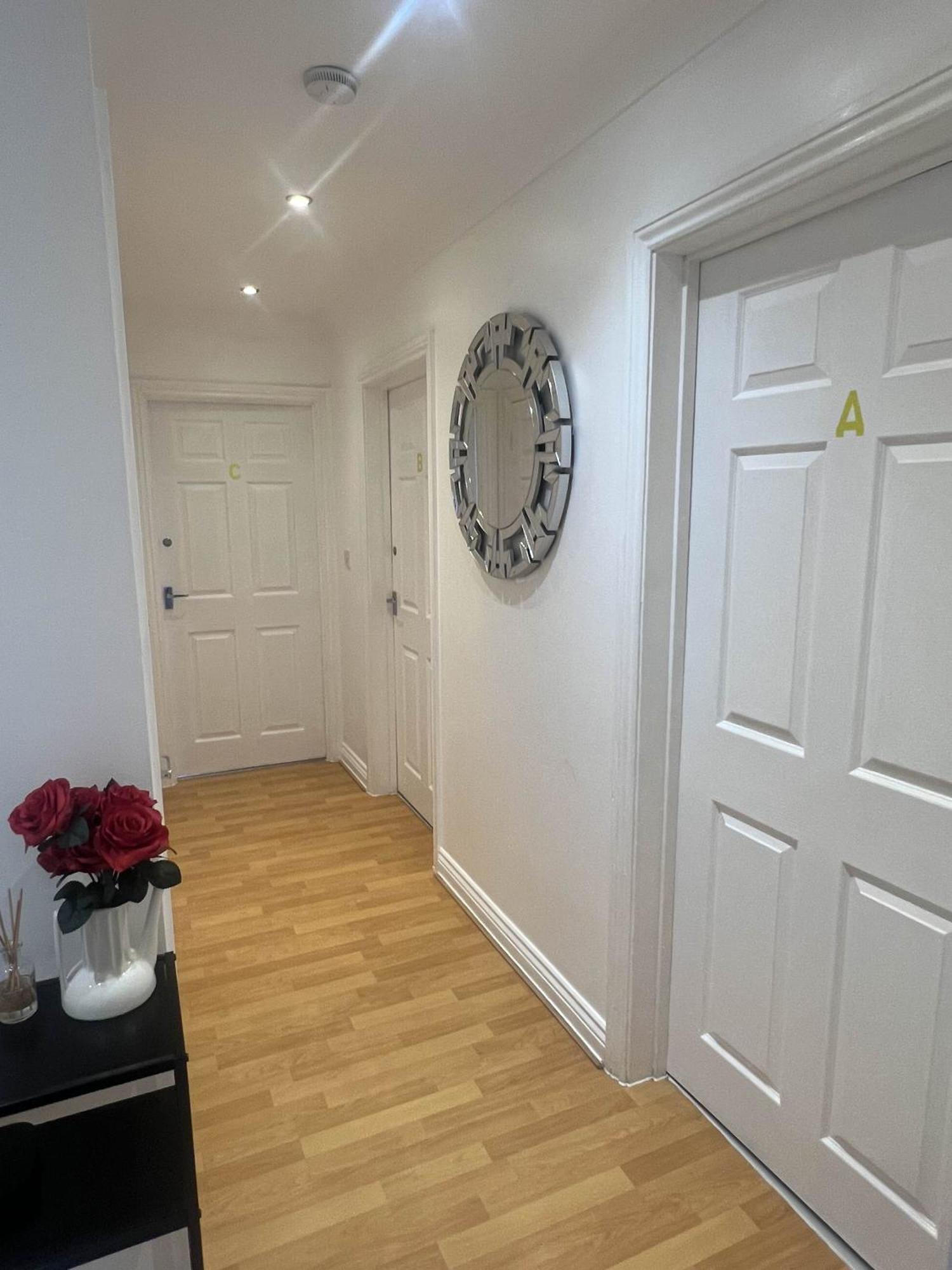 Luxury Rooms And An En-Suite Room With Free Wi-Fi Clarendon Way Colchester Extérieur photo