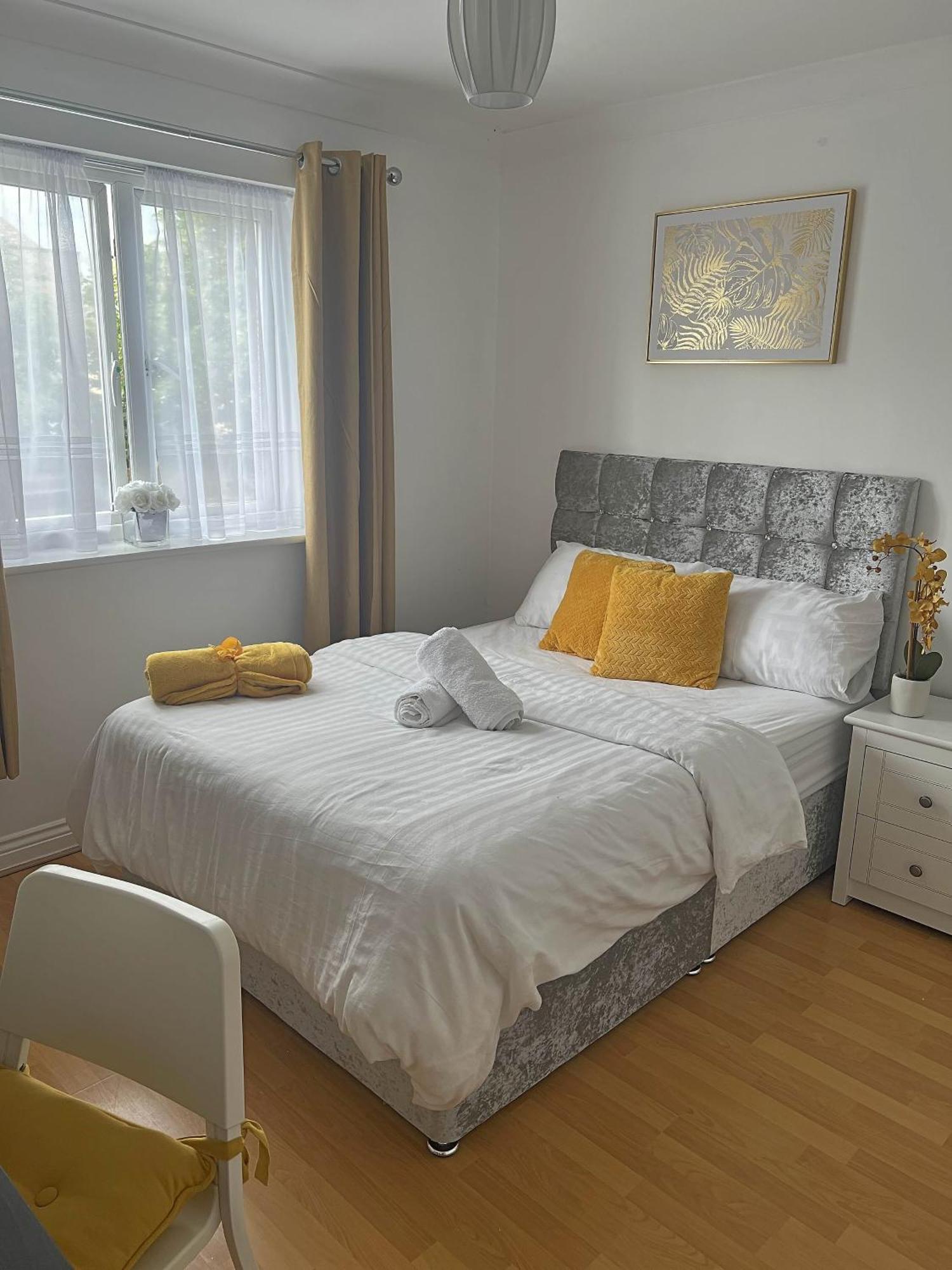 Luxury Rooms And An En-Suite Room With Free Wi-Fi Clarendon Way Colchester Extérieur photo